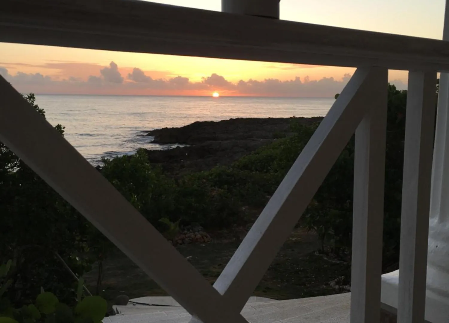Robins Bay Cottage At Forever לינה וארוחת בוקר